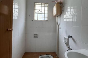 Jalan Setia Impian U13/4G