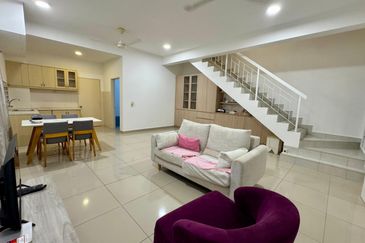 Jalan Setia Impian U13/7