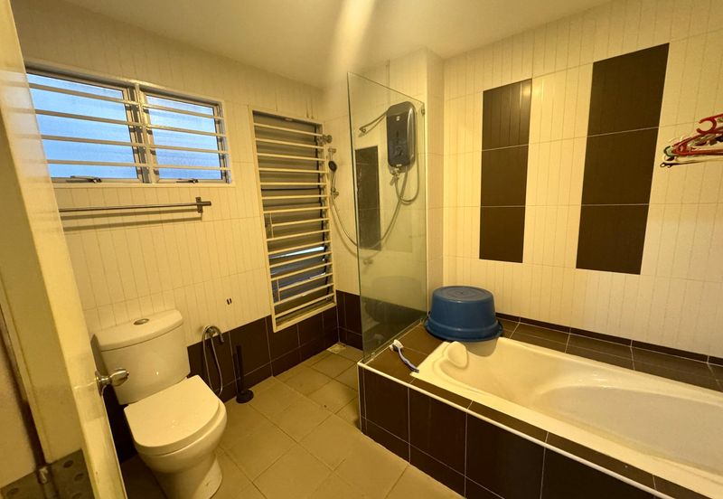 Jalan Setia Impian U13/7