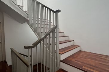 Jalan Setia Utama U13/37L