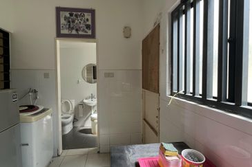 Jalan Setia Permai U13/43