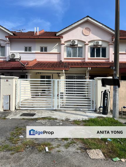 Double Storey house at Taman Tekali Puchong, Selangor, Puchong