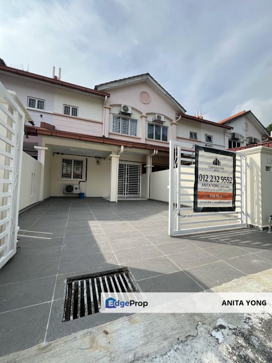 Taman Puchong Tekali double storey house, Selangor, Puchong