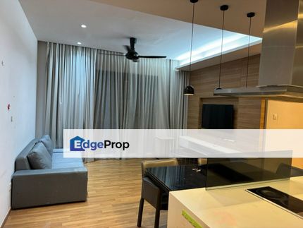 Tastefully Furnished 2 bedroom Unit available now., Selangor, Ara Damansara