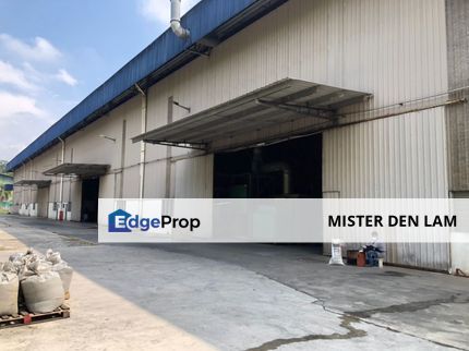 Prime Area In Subang | Beside Damen Mall | Main road Warehouse for sale 🎉🎉🎉, Selangor, Subang Jaya
