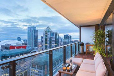 Located in KL City Freehold Luxury lifestyle Condo