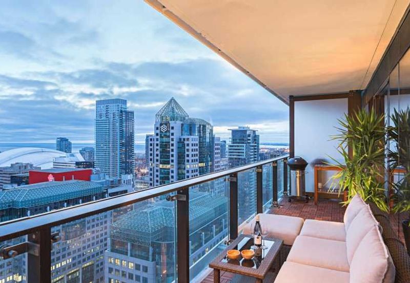 Located in KL City Freehold Luxury lifestyle Condo