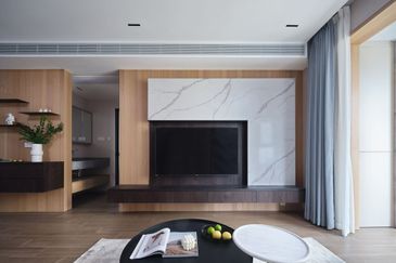 From 450k Only ! Freehold Luxury TRX Condo 