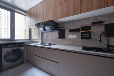 From 450k Only ! Freehold Luxury TRX Condo 