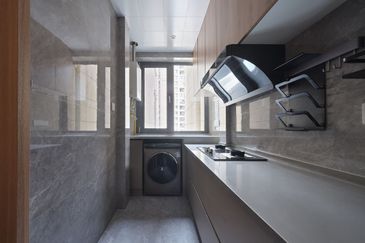 From 450k Only ! Freehold Luxury TRX Condo 