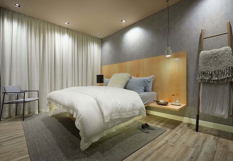 Cheras MRT Freehold Furnished new Condo below 500K