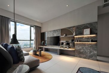 [FULLY FURNISHED] Freehold MRT KL New Project Luxury Residence RM 460k ++