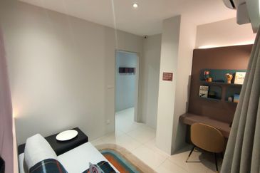 AU 1 (Datuk Keramat)