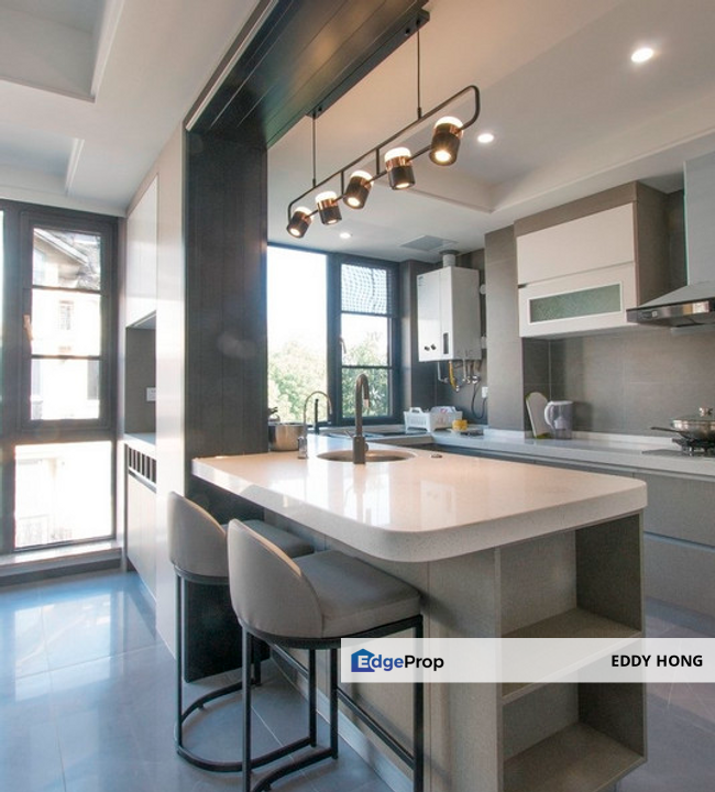 KLCC Freehold Airbnb Condo | BMW 60% | High ROI 11%, Kuala Lumpur, KLCC