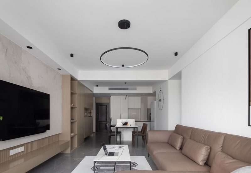 KLCC Freehold Airbnb Condo | BMW 60% | High ROI 11%