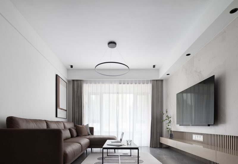 KLCC Freehold Airbnb Condo | BMW 60% | High ROI 11%