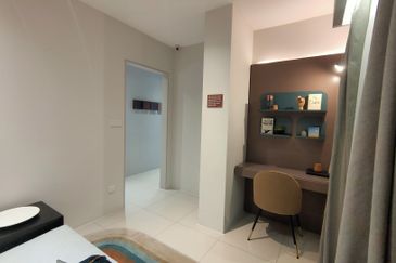 New Luxury 3 Room Freehold Kepong Condo, Free 2 Side by Side Carpark , Free Furnished