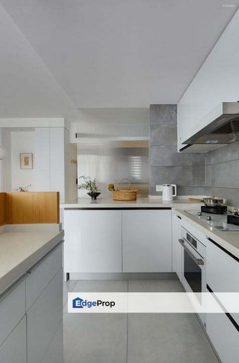 [New Launch] FREEHOLD - RM 400K 3ROOM 2 CARPARK - ZERO DOWNPAYMENT - RM 1.8k INSTALLMENT, Kuala Lumpur, Mid Valley City