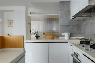 [New Launch] FREEHOLD - RM 400K 3ROOM 2 CARPARK - ZERO DOWNPAYMENT - RM 1.8k INSTALLMENT