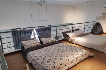 KL 4STATION TO LRT SURIA KLCC 450K ONLY