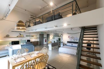 KL 4STATION TO LRT SURIA KLCC 450K ONLY