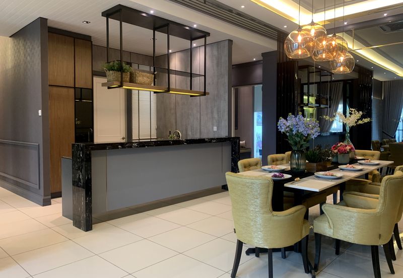 [NEW FREEHOLD 5G CONDO] 3Room 900Sqft 2 Carpark | 0% DownPayment & Fully Furnished