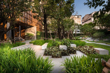 [NEW FREEHOLD 5G CONDO] 3Room 900Sqft 2 Carpark | 0% DownPayment & Fully Furnished