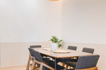 [NEW FREEHOLD 5G CONDO] 3Room 900Sqft 2 Carpark | 0% DownPayment & Fully Furnished