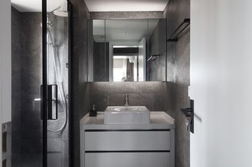 [NEW FREEHOLD 5G CONDO] 3Room 900Sqft 2 Carpark | 0% DownPayment & Fully Furnished