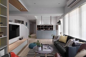 easy access to Mid Valley Low Density 600 Units Only! Pure Residential concept Project 3room Freehold