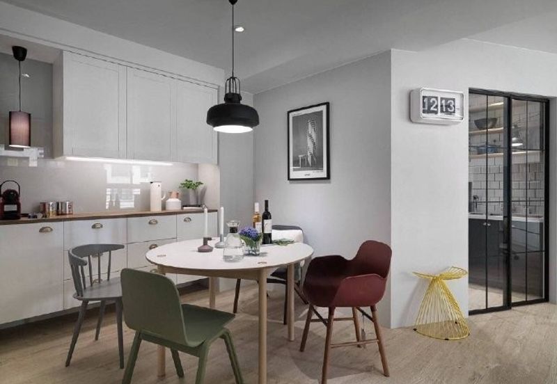 easy access to Mid Valley Low Density 600 Units Only! Pure Residential concept Project 3room Freehold