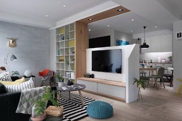 easy access to Mid Valley Low Density 600 Units Only! Pure Residential concept Project 3room Freehold