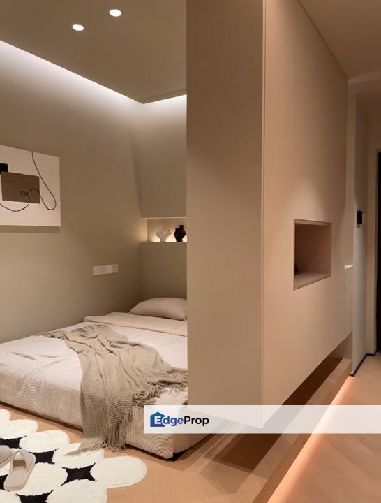 5 mins to MRT near to Mid Valley 3 rooms Condo, Kuala Lumpur, Mid Valley City