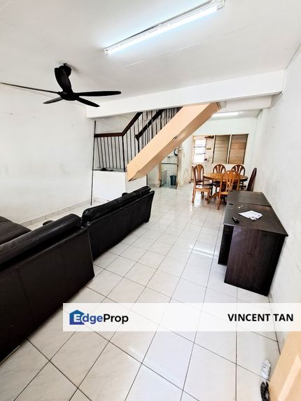 Limited affordable 2 Renovated Storey Landed House near LRT Station at Taman Cempaka Ampang/Cheras.  , Selangor, Ampang