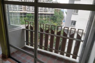 Perdana Exclusive Condominium