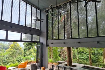 A magnificent villa in Tanarimba Janda Baik for sale