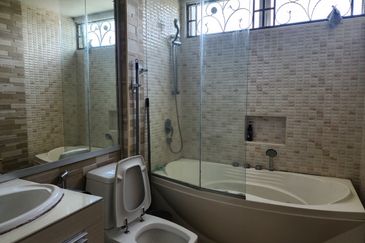 SS3 Double Storey Extended and Improved Semi Detached House