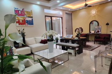 Bukit Jelutong 2 storey superlink house for sale