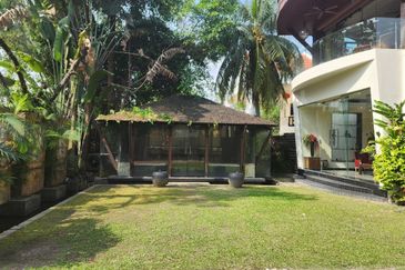 Bungalow for sale