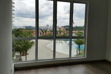 Lee Yuan condo for sale