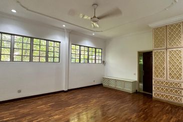Taman Duta Massive Mansion for sale