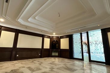 Taman Duta Massive Mansion for sale