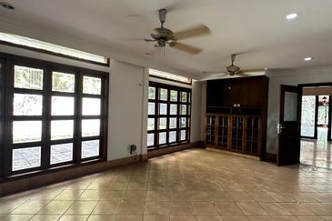 Taman Duta Massive Mansion for sale