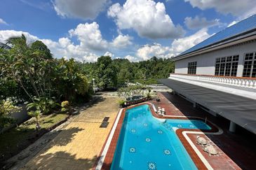 Taman Duta Massive Mansion for sale