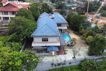 Taman Duta Massive Mansion for sale