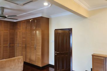 Titiwangsa luxurious bungalow for sale