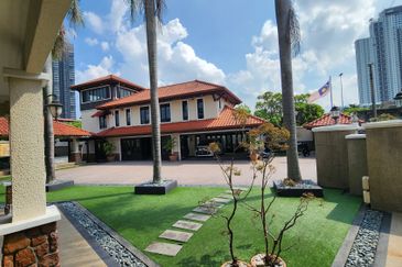 Titiwangsa luxurious bungalow for sale