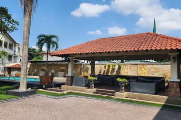 Titiwangsa luxurious bungalow for sale