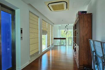 The Residence @ The Glades