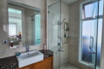 The Residence @ The Glades